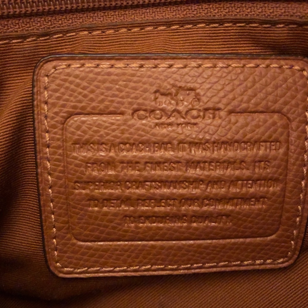 COACH Tote - Picture 4 of 4